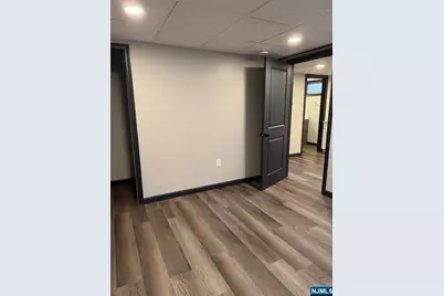 27 Emerald Street, Hackensack, NJ 07601 - Photo 27