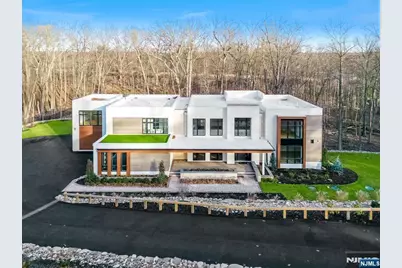 10 Big Ramapo Road, Saddle River, NJ 07458 - Photo 1