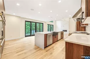 10 Big Ramapo Rd, Saddle River, NJ 07458 - Photo 11