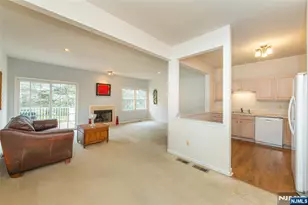 91 Rhyan Dr 91, Parsippany, NJ 07054 - Photo 9