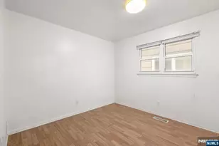 133 Sussex St, Harrison, NJ 07029 - Photo 13