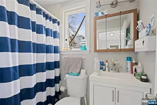 33 Lafayette, Orange, NJ 07050 - Photo 27