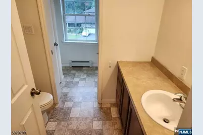 128 Big Piece Road, Fairfield, NJ 07004 - Photo 17