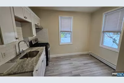 164 Humboldt Street, East Rutherford, NJ 07073 - Photo 3