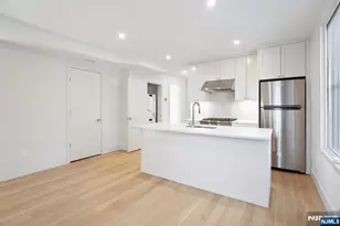 75 Midland Ave, Montclair, NJ 07042 - Photo 7