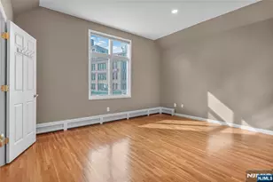 75 Columbia Ave 2, Palisades Park, NJ 07650 - Photo 9