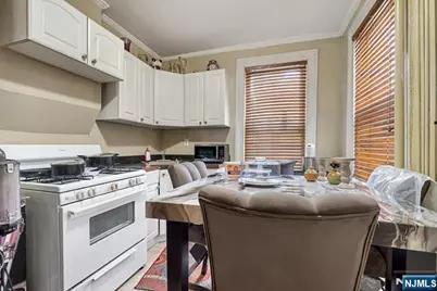 14-16 Crown Street, Bloomfield, NJ 07003 - Photo 15