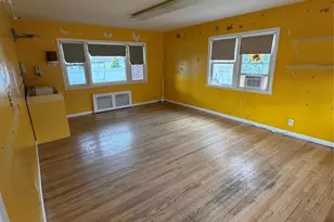 17 Platt Ave, Saddle Brook Township, NJ 07663 - Photo 7