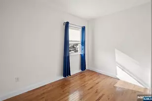 30 Clarendon Pl, Hackensack, NJ 07601 - Photo 17