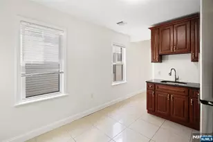 30 Clarendon Pl, Hackensack, NJ 07601 - Photo 13