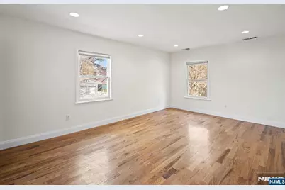 30 Clarendon Place, Hackensack, NJ 07601 - Photo 23