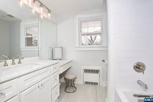 7 Madison Heights, Wyckoff Township, NJ 07481 - Photo 17