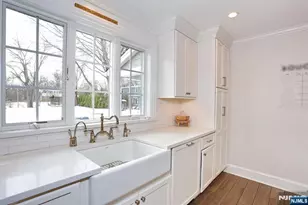 7 Madison Heights, Wyckoff Township, NJ 07481 - Photo 9