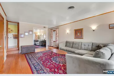 509 8th Street, Palisades Park, NJ 07650 - Photo 5