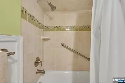 509 8th Street, Palisades Park, NJ 07650 - Photo 7