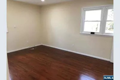 352 Maplewood Drive, Paramus, NJ 07652 - Photo 11