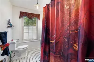 290 Clinton Pl, Hackensack, NJ 07601 - Photo 31