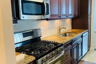 555 North Ave 17S, Fort Lee, NJ 07024 - Photo 1