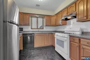 4-10 St Francis St, Newark, NJ 07105 - Photo 17