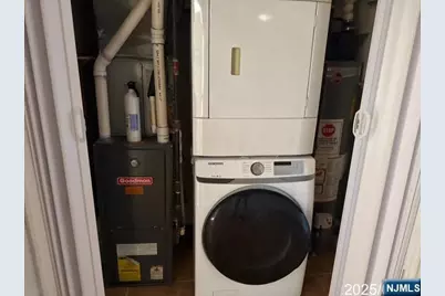 4401 Smith Avenue 201 #201, North Bergen, NJ 07047 - Photo 11