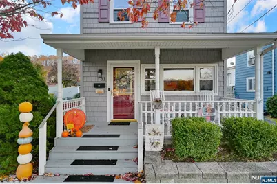 31 Hamilton Street, Bloomingdale, NJ 07403 - Photo 3