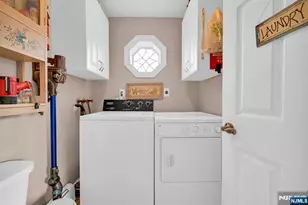 31 Hamilton St, Bloomingdale, NJ 07403 - Photo 31