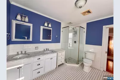 232 Franklin Turnpike, Allendale, NJ 07401 - Photo 17