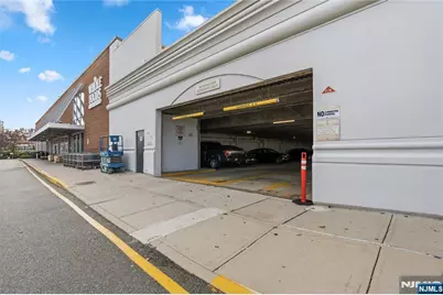 905 River Road 204 #204, Edgewater, NJ 07020 - Photo 21