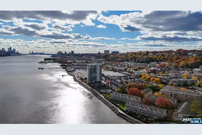 905 River Road 204 #204, Edgewater, NJ 07020 - Photo 31