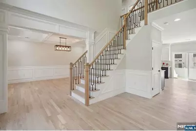 81 Eastbrook Drive, River Edge, NJ 07661 - Photo 5