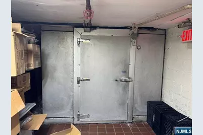 412 Broad Avenue, Palisades Park, NJ 07650 - Photo 13