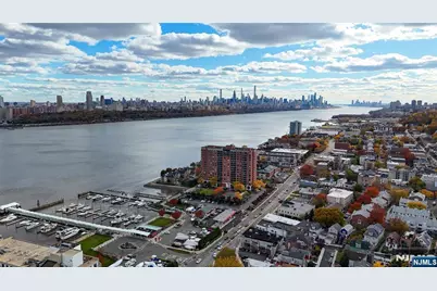 905 River Road 210 #210, Edgewater, NJ 07020 - Photo 27