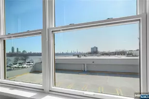 905 River Road 210, Edgewater, NJ 07020 - Photo 3