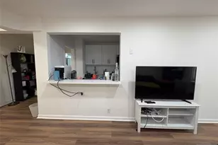 2160 Center Ave 3S, Fort Lee, NJ 07024 - Photo 3