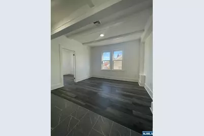 114 Overlook Avenue 2nd Floor #2nd floor, Belleville, NJ 07109 - Photo 7