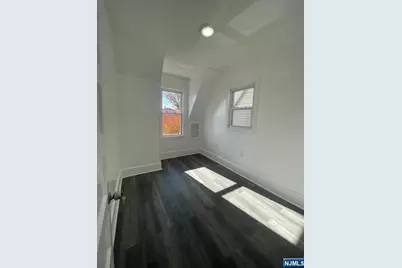 114 Overlook Avenue 2nd Floor #2nd floor, Belleville, NJ 07109 - Photo 13