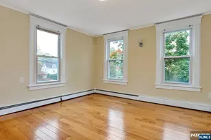 32 Washburn Pl 1, Caldwell, NJ 07006 - Photo 11