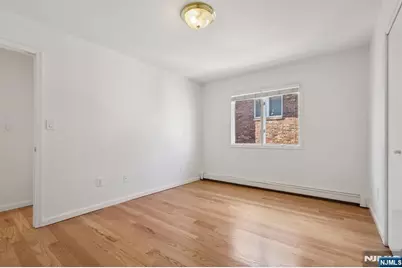 336 E Columbia Avenue 1 #1, Palisades Park, NJ 07650 - Photo 19