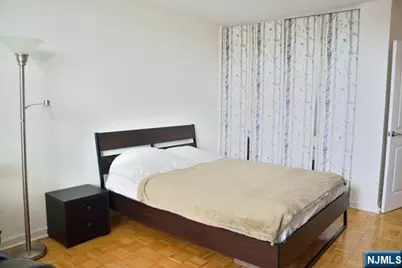 2200 Central Road 7C #7C, Fort Lee, NJ 07024 - Photo 9