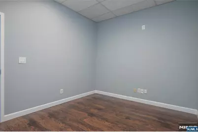 230 Market Street 3 #3, Elmwood Park, NJ 07407 - Photo 7