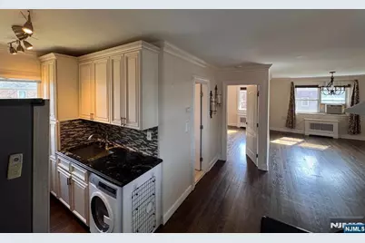 1495 E Terrace Circle 6 #6, Teaneck Township, NJ 07666 - Photo 15