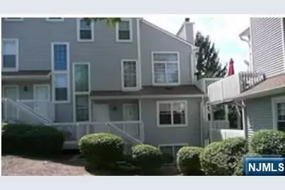 2 Markham Circle, Englewood, NJ 07631 - Photo 1