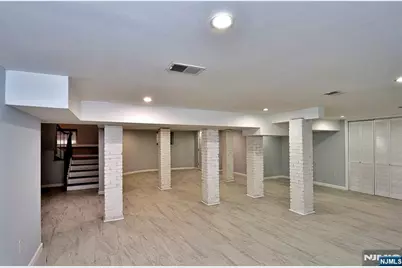 231 Highland Avenue, Orange, NJ 07050 - Photo 45