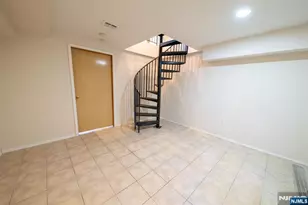 818 Palisade Ave, Union City, NJ 07087 - Photo 11