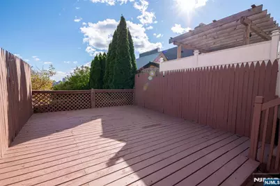 818 Palisade Avenue, Union City, NJ 07087 - Photo 15