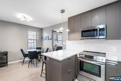 126 Hackett Place 101-A #101-A, Rutherford, NJ 07070 - Photo 13