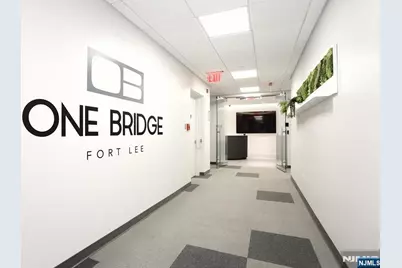 1 Bridge Plaza 910 #910, Fort Lee, NJ 07024 - Photo 5