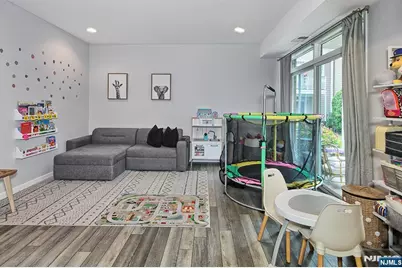 454 Albany, West New York, NJ 07093 - Photo 19