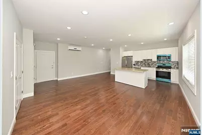 59 Lincoln Avenue, Fair Lawn, NJ 07410 - Photo 3