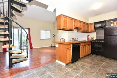 3 Deer Valley Lane 8 #8, Vernon, NJ 07462 - Photo 5